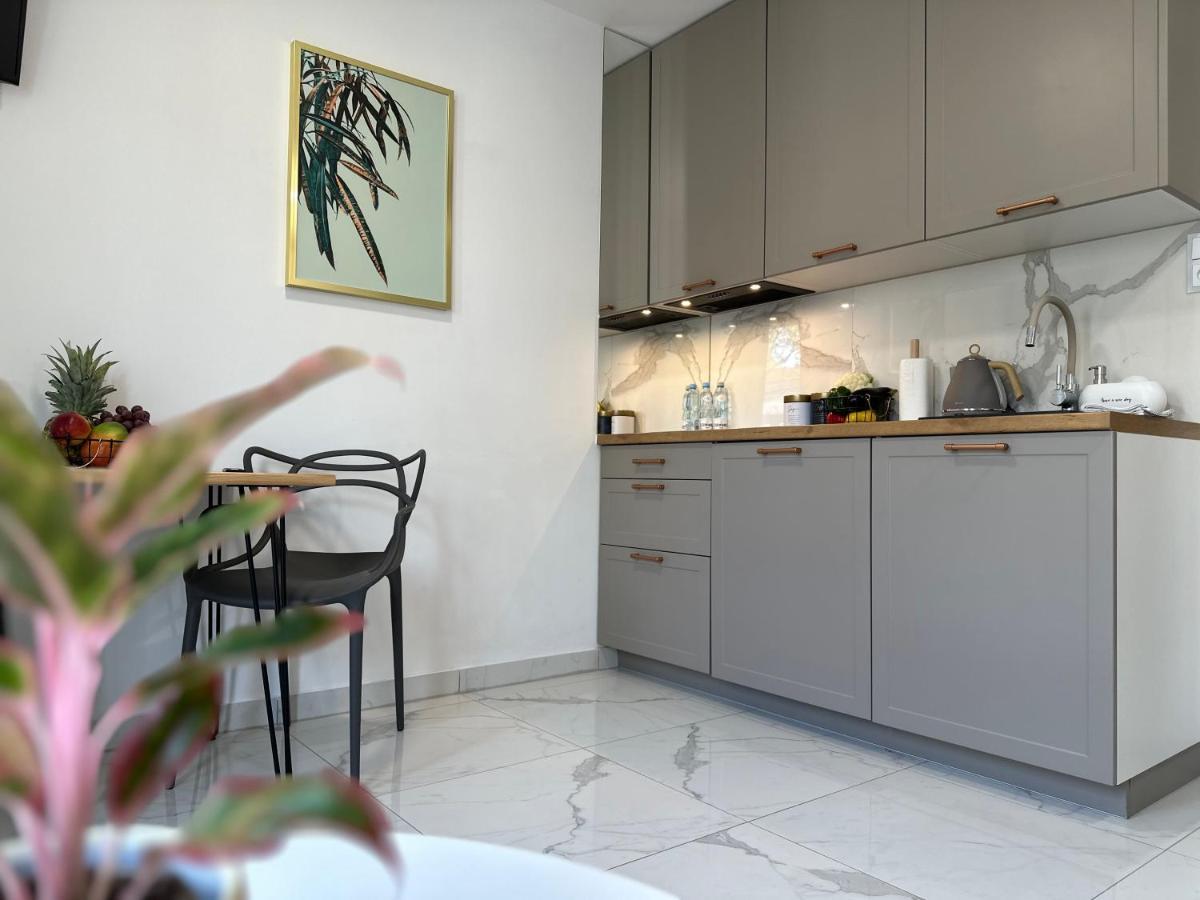 Moveen! Wynajem Apartamentow We Wroclawiu! 10 Minut Od Centrum Exterior photo