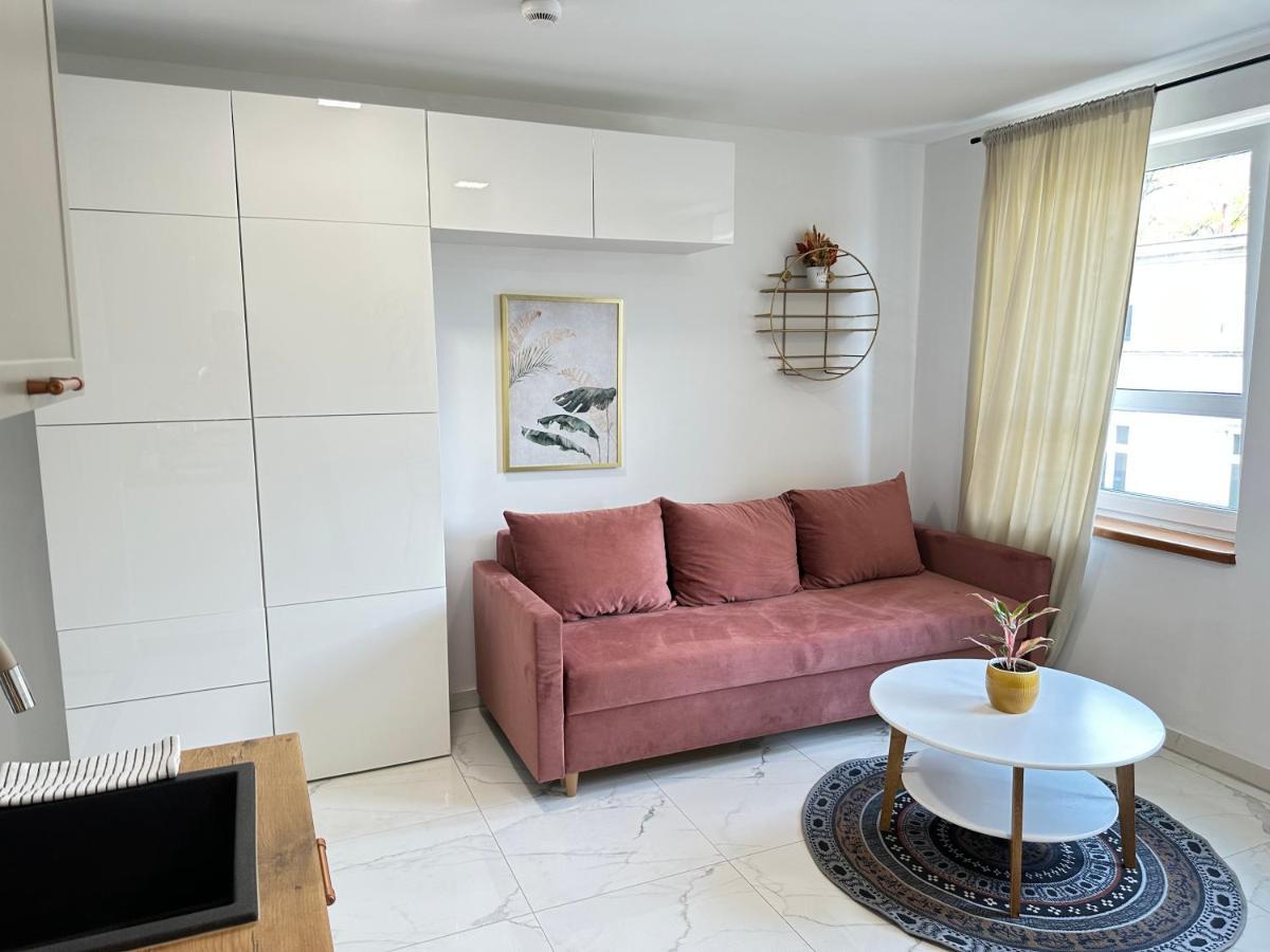 Moveen! Wynajem Apartamentow We Wroclawiu! 10 Minut Od Centrum Exterior photo