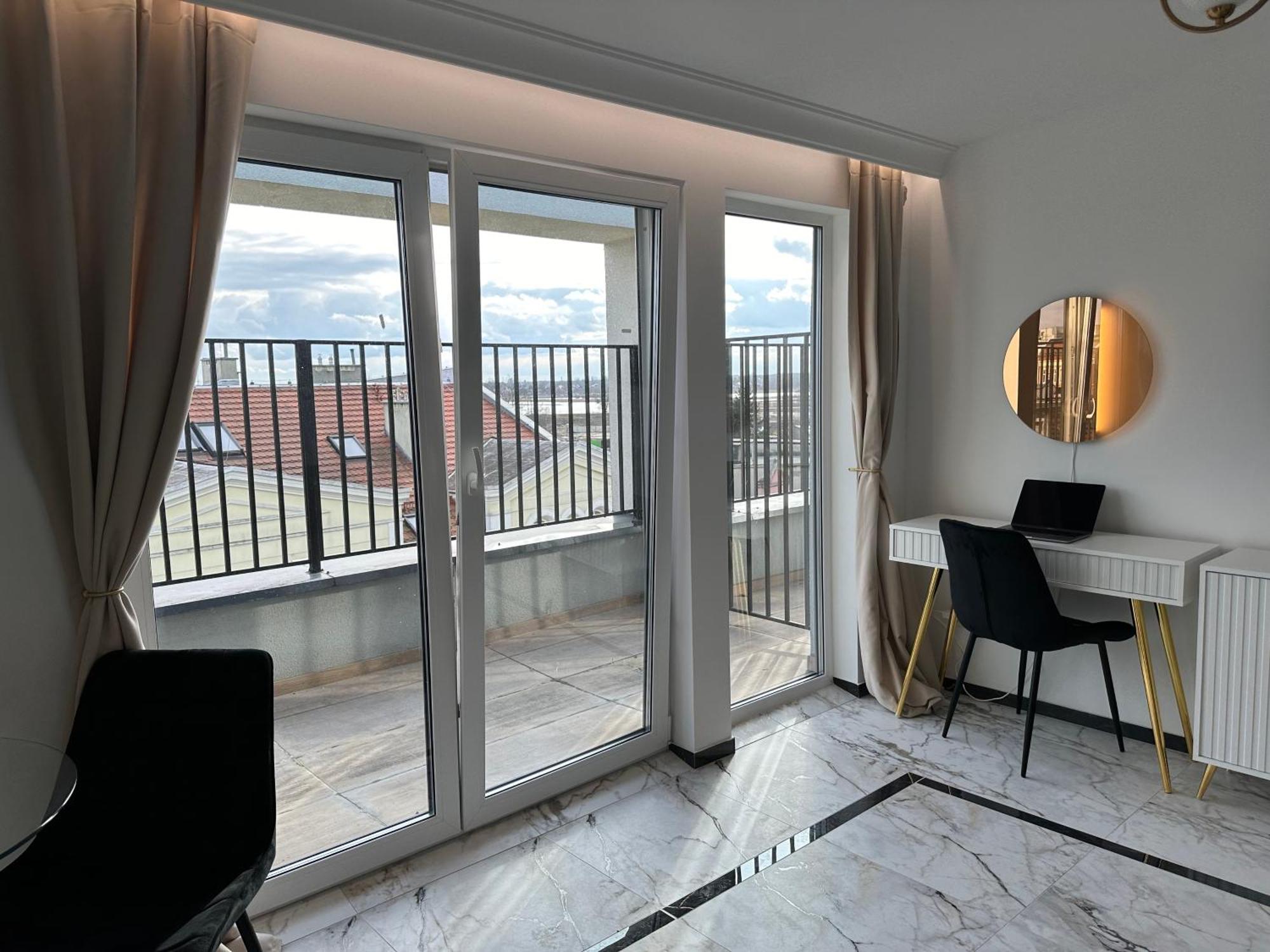 Moveen! Wynajem Apartamentow We Wroclawiu! 10 Minut Od Centrum Exterior photo
