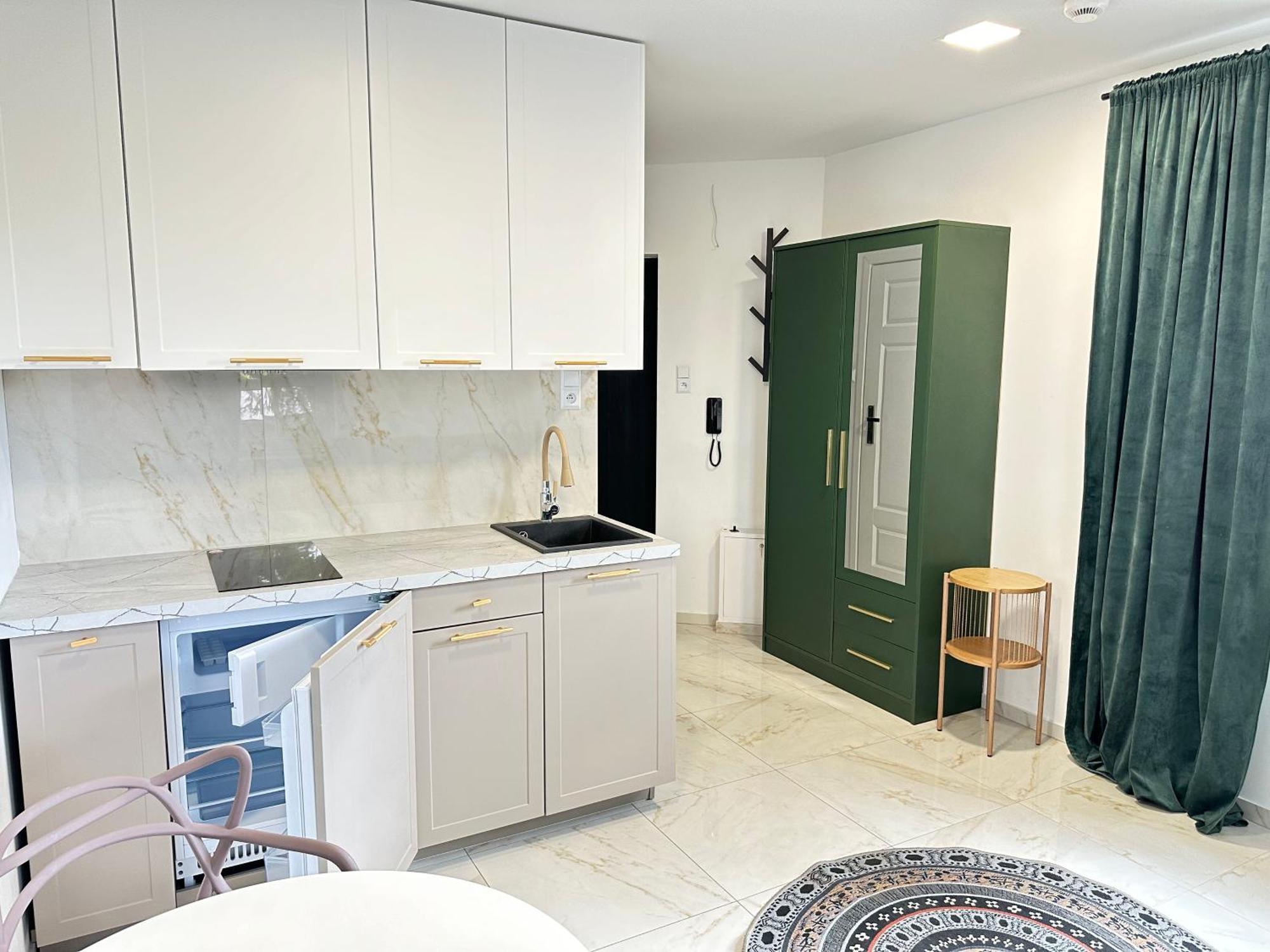 Moveen! Wynajem Apartamentow We Wroclawiu! 10 Minut Od Centrum Exterior photo