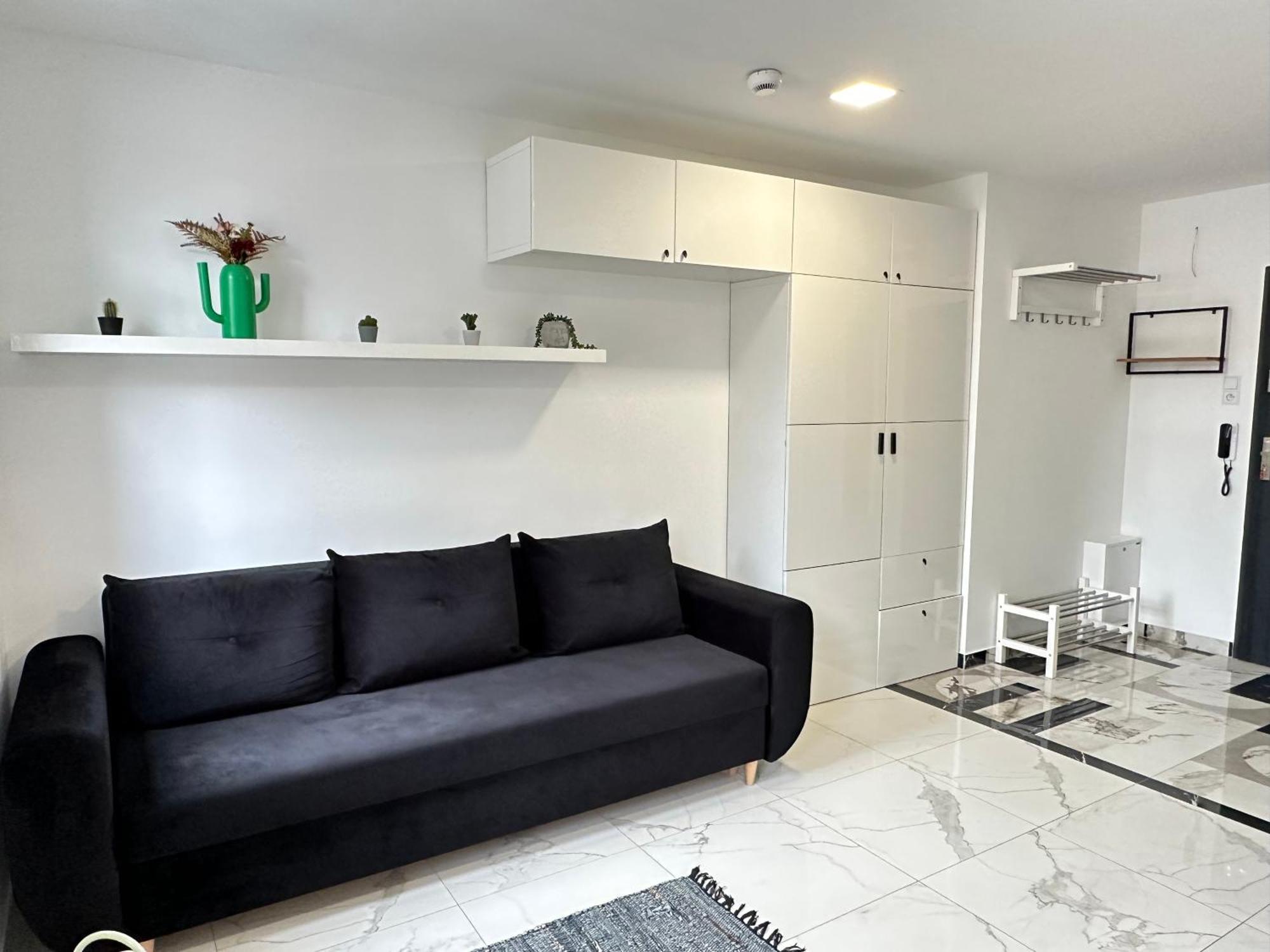 Moveen! Wynajem Apartamentow We Wroclawiu! 10 Minut Od Centrum Exterior photo