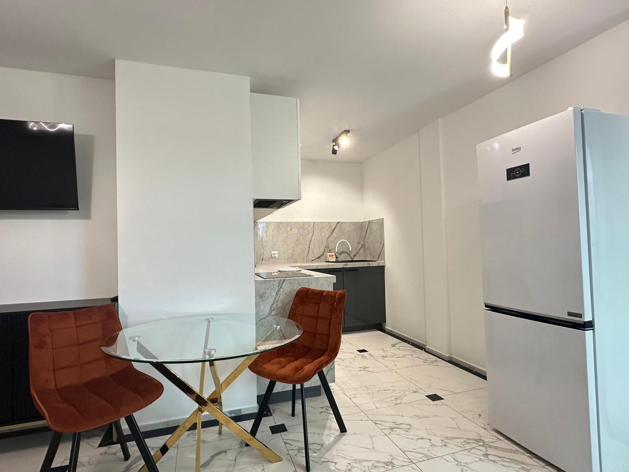 Moveen! Wynajem Apartamentow We Wroclawiu! 10 Minut Od Centrum Exterior photo